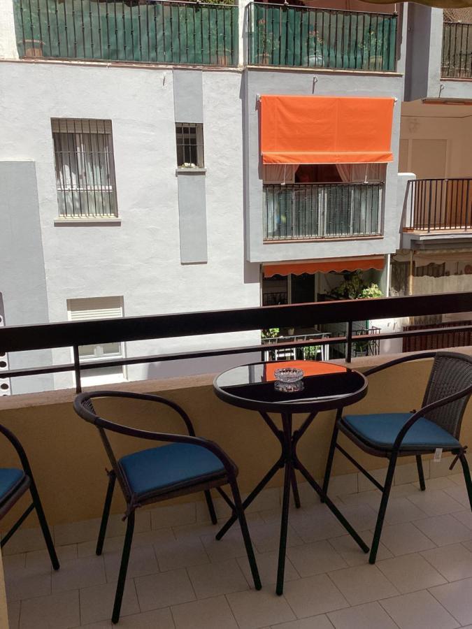 Fuengirola Puerto 2 Room & Parking Exterior foto